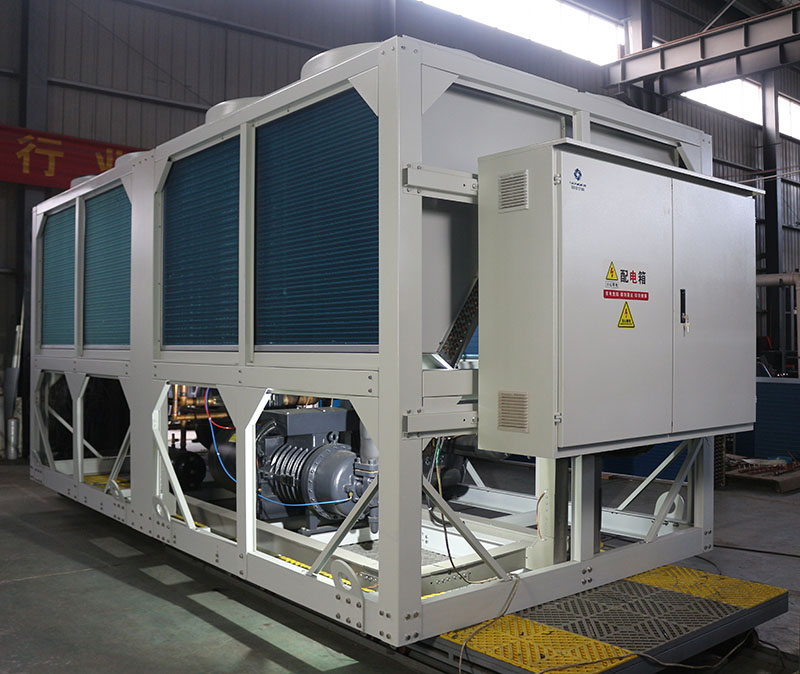 水冷螺桿式冷水機組.jpg 水冷螺桿式冷水機組.jpg