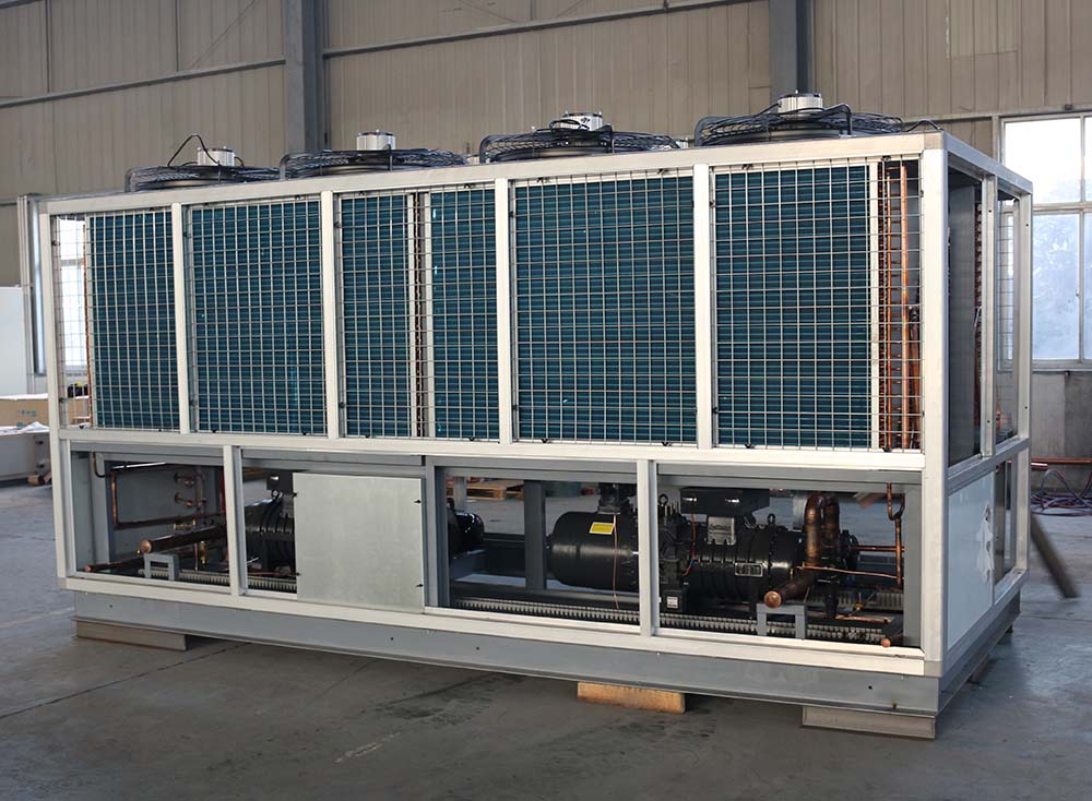 熱泵型風(fēng)冷模塊空調(diào)機(jī)組.jpg 熱泵型風(fēng)冷模塊空調(diào)機(jī)組.jpg